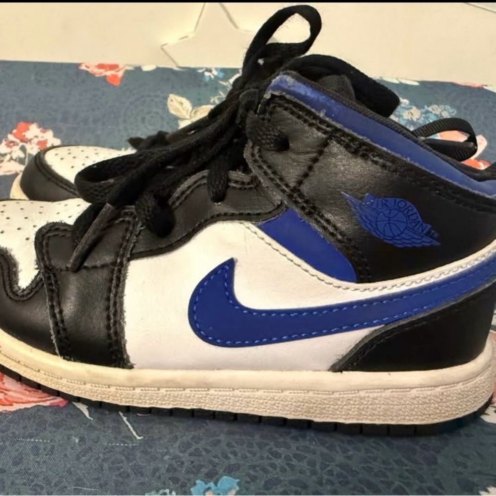 Nike Kids Black and Blue High-Top Sneakers